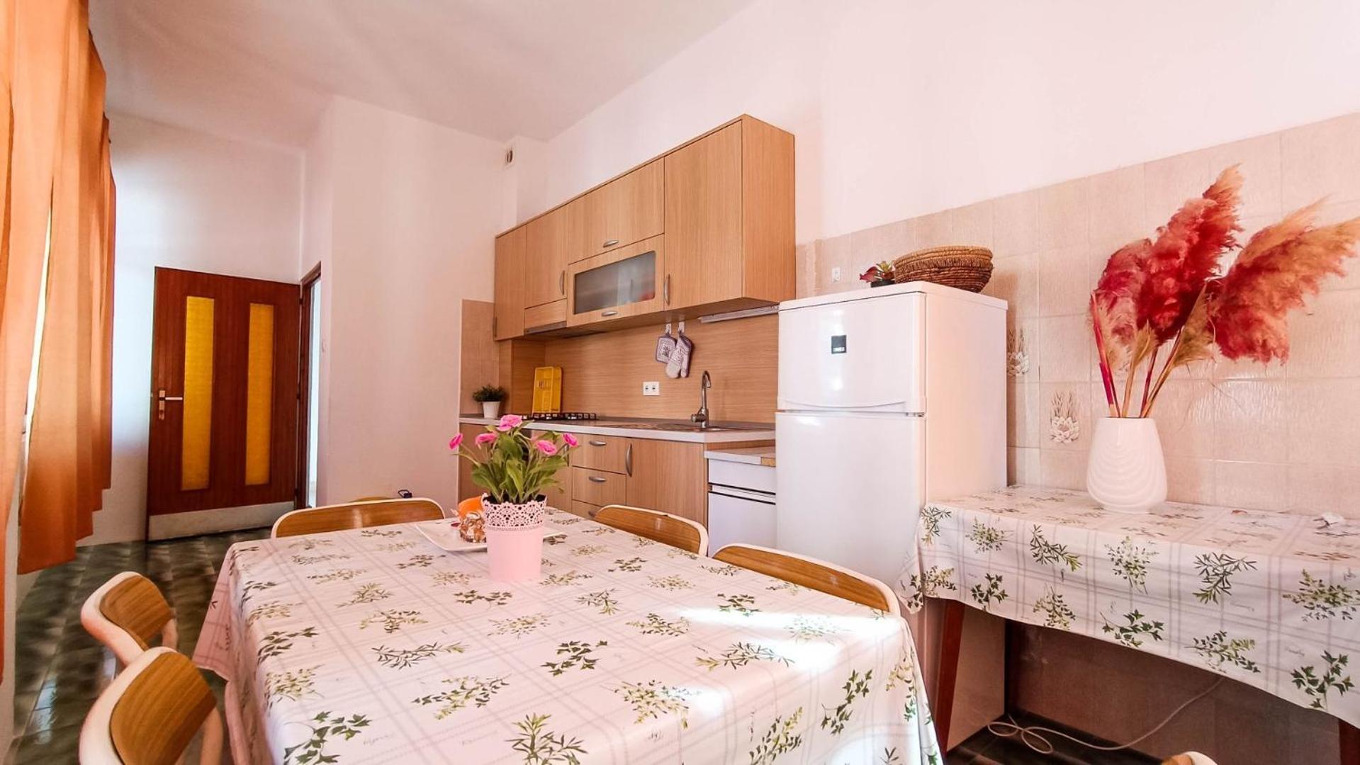 Apartments Ines - 15 Meters From The Beach Promajna Esterno foto